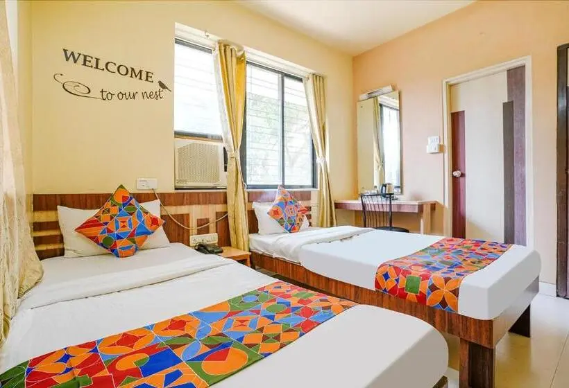 Chambre Familiale, Fabhotel Samrat