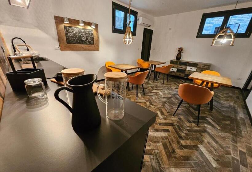 اتاق لوکس, Giardinidieva B&b