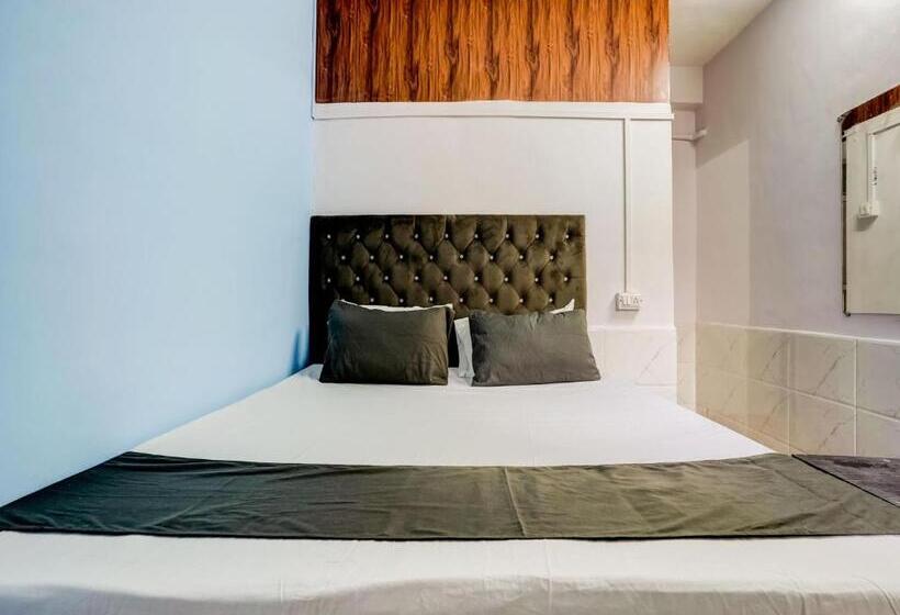 غرفة كلاسيكية ثلاثية, Vira Palace