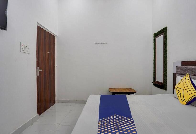 트리플 클래식 룸, Spot On S.r.