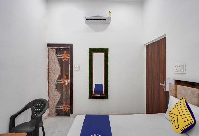 트리플 클래식 룸, Spot On S.r.