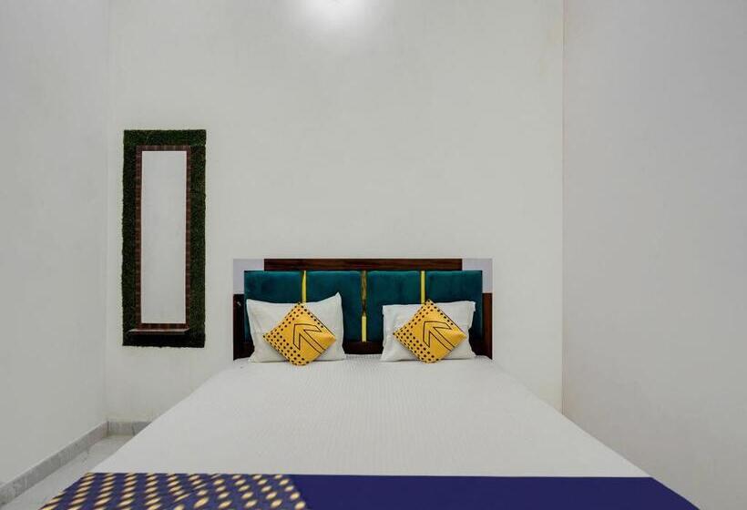 트리플 클래식 룸, Spot On S.r.