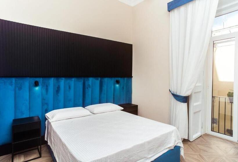 اتاق استاندارد با بالکن, Fida Rooms