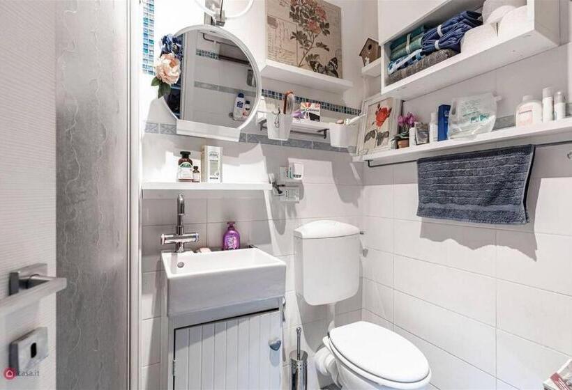 اتاق استاندارد یک نفره, Suite In House.