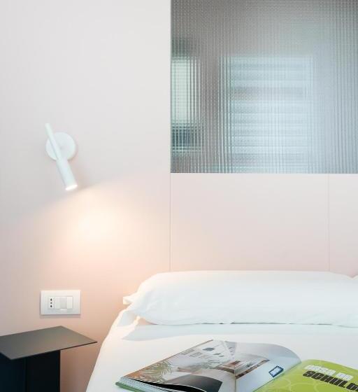 スタンダードルーム, Vivo Rooms
