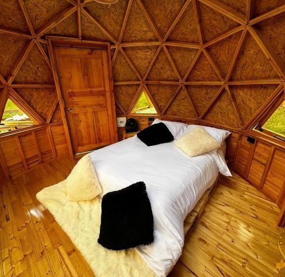 バスタブ付きスタンダードルーム, Glamping Shalom