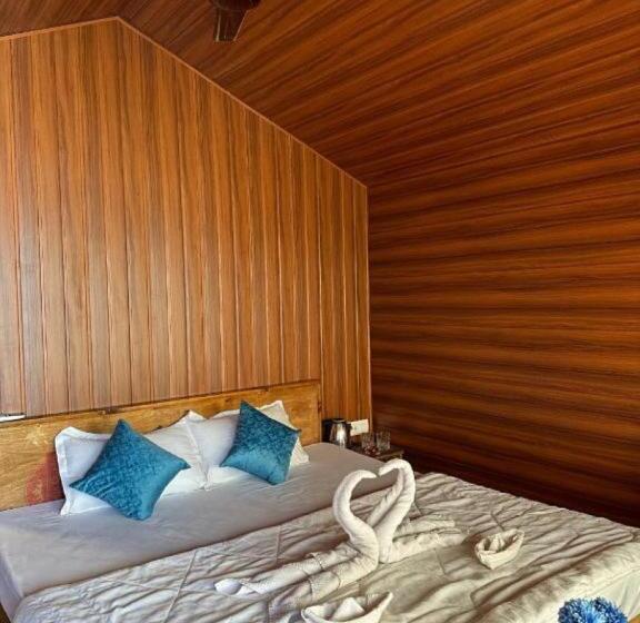 غرفة إقتصادية, Samadhan Lake Side Resort Maval