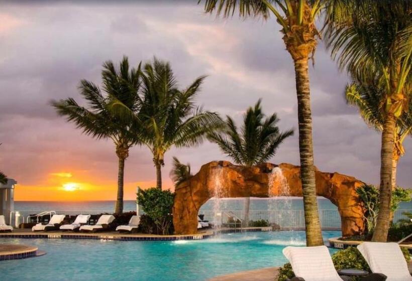 منزل غرفة نوم واحدة, Sunny Isles Bayfront: Deluxe Studio Retreat
