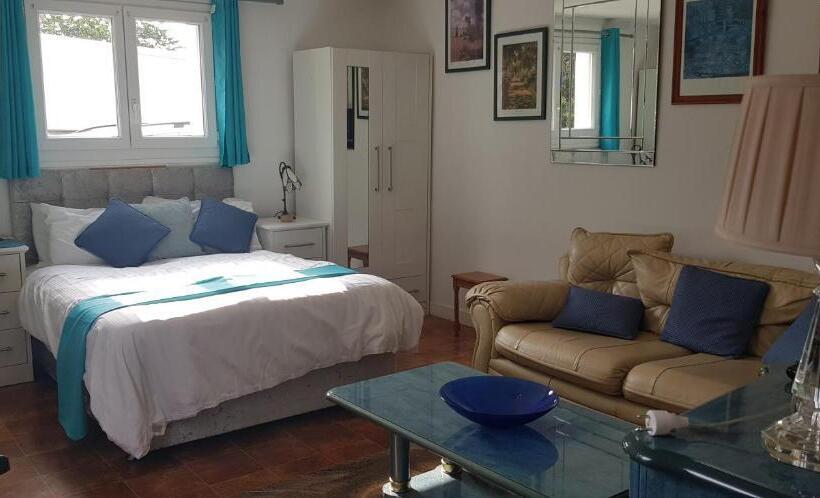 Номер Дюплекс, Renard Retreat