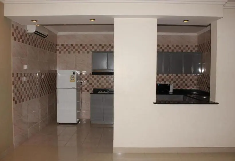 Huoneisto 2 Makuuhuonetta, City Guests Hotel Suites
