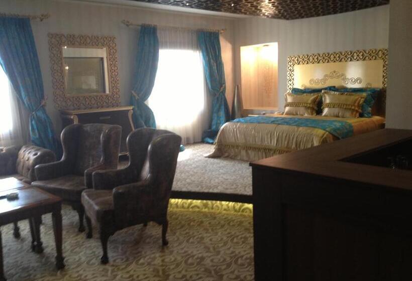 سوئیت با تخت بزرگ, Teymur Continental