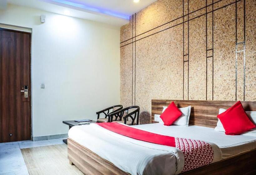 חדר סטנדרט, Oyo 18895 Hotel Kartikay Grand