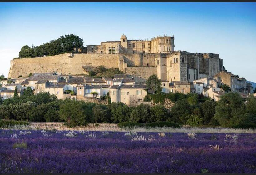 스위트, De Fil En Aiguille