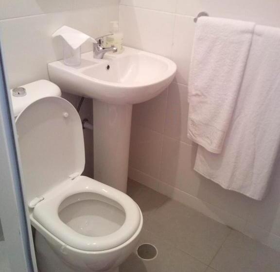 اتاق استاندارد با بالکن, Residencial Bryan Santos