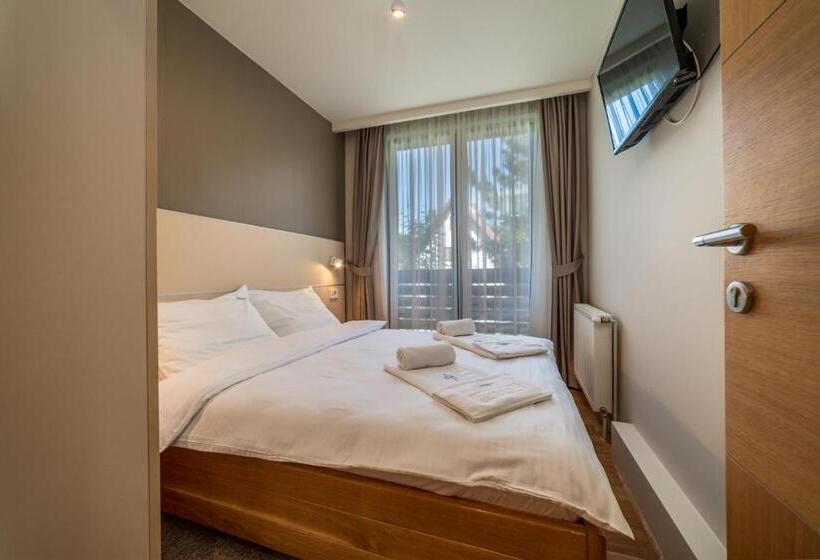 شقة غرفة واحدة, Vila Valentina