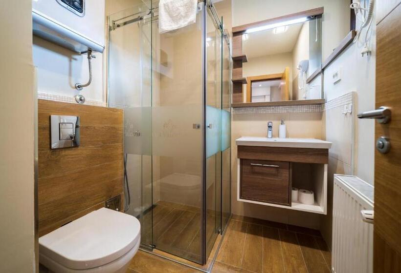 إستوديو قياسى, Vila Valentina