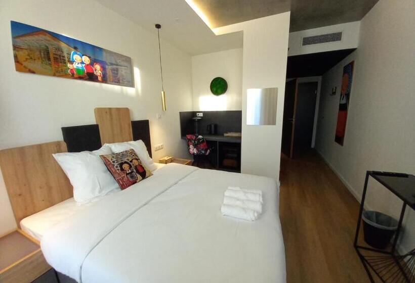 Номер Стандарт, Arrow