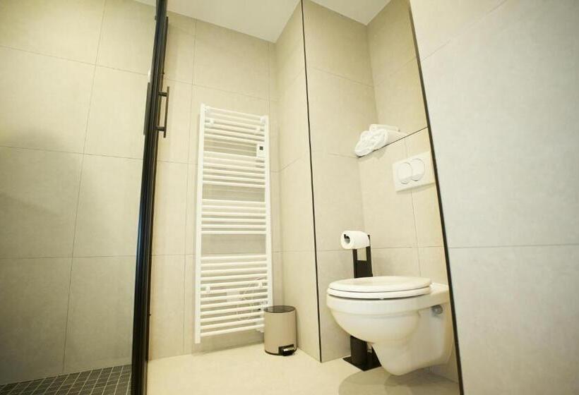 Номер Стандарт, Arrow