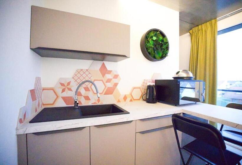 Апартаменты 1 Спальня, Arrow