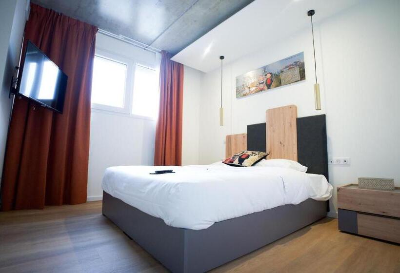 Люкс Повышенной Комфортности, Arrow