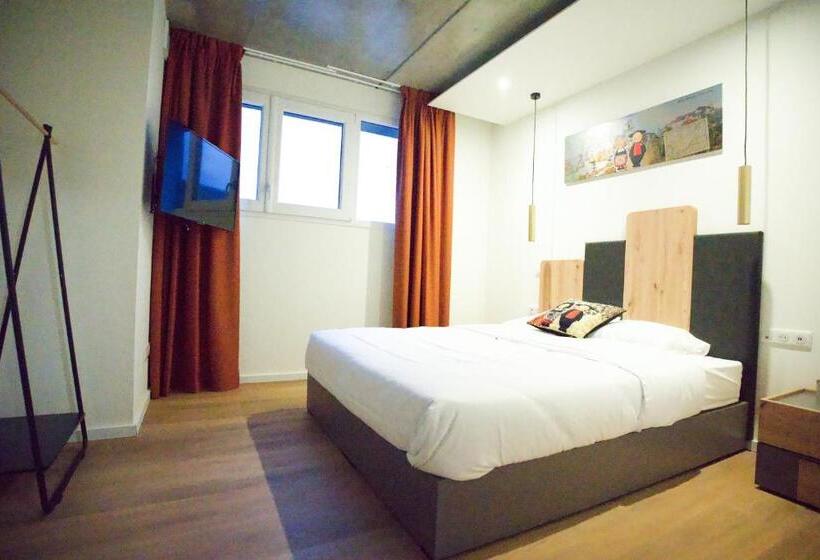 Люкс Повышенной Комфортности, Arrow