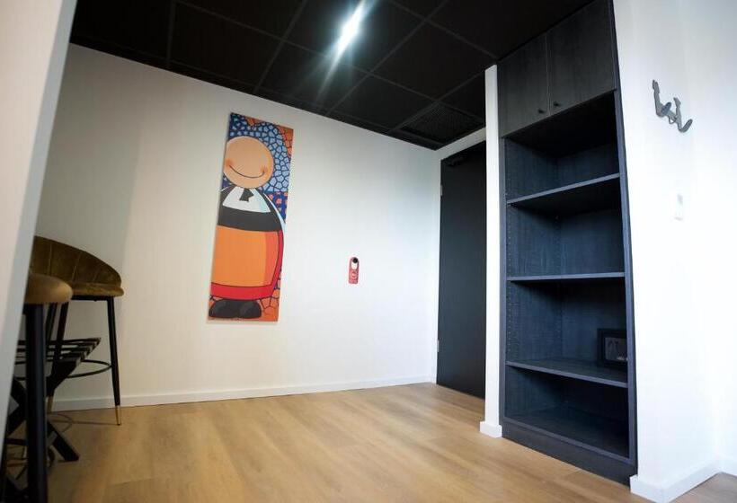 Президентский Люкс, Arrow