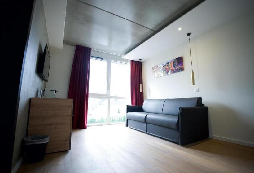 Номер Deluxe, Arrow