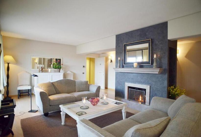 דירת שני חדרים, Fonteliving