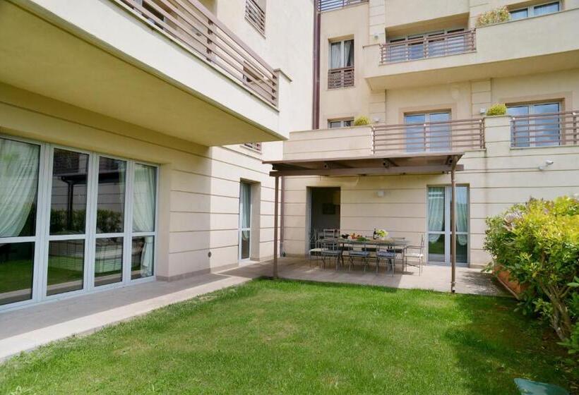 דירת חדר בקומת קרקע, Fonteliving