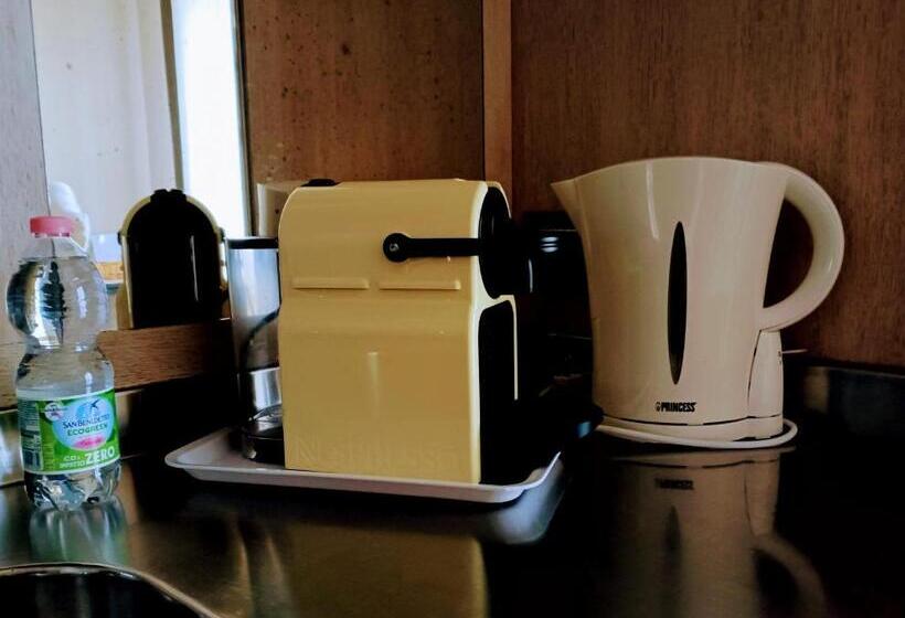 דירת שני חדרים, Fonteliving