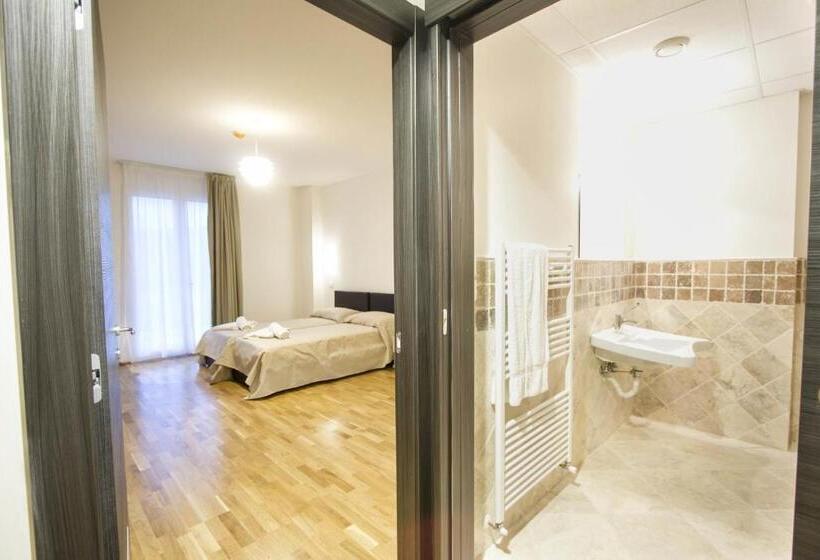 سوییت لوکس, Arezzo Asc