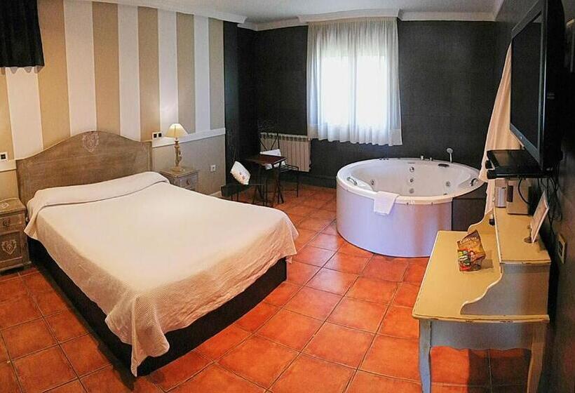 バスタブ付きスタンダードルーム, Hospedaje Villa Pilar