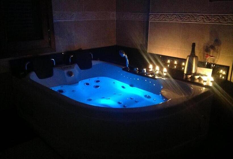 バスタブ付きスタンダードルーム, Hospedaje Villa Pilar