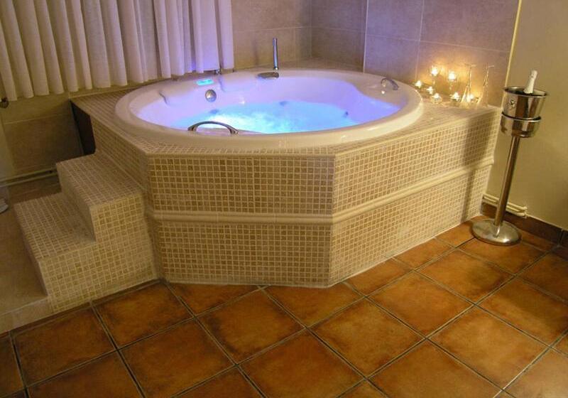 バスタブ付きスタンダードルーム, Hospedaje Villa Pilar