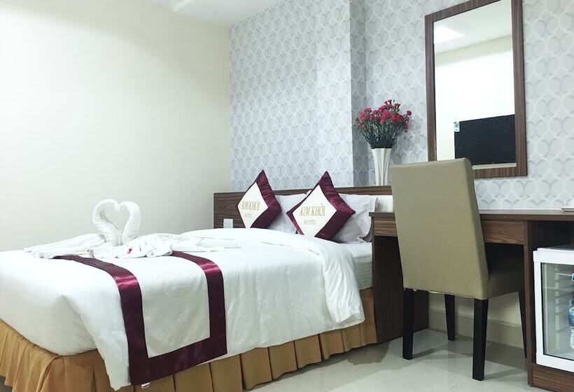 اتاق استاندارد, Kim Khoi