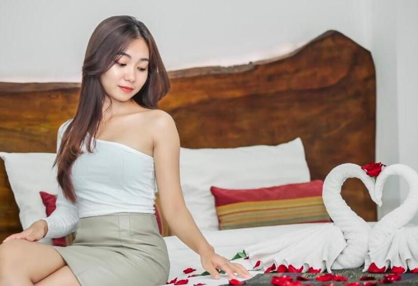 اتاق لوکس با بالکن, Monsoon Bassac