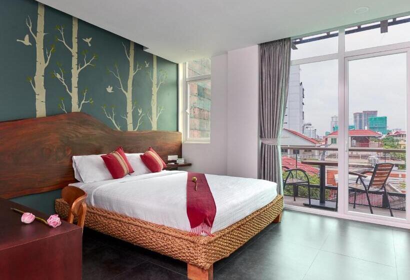 اتاق لوکس با بالکن, Monsoon Bassac