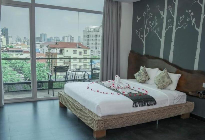 اتاق پریمیوم با بالکن, Monsoon Bassac