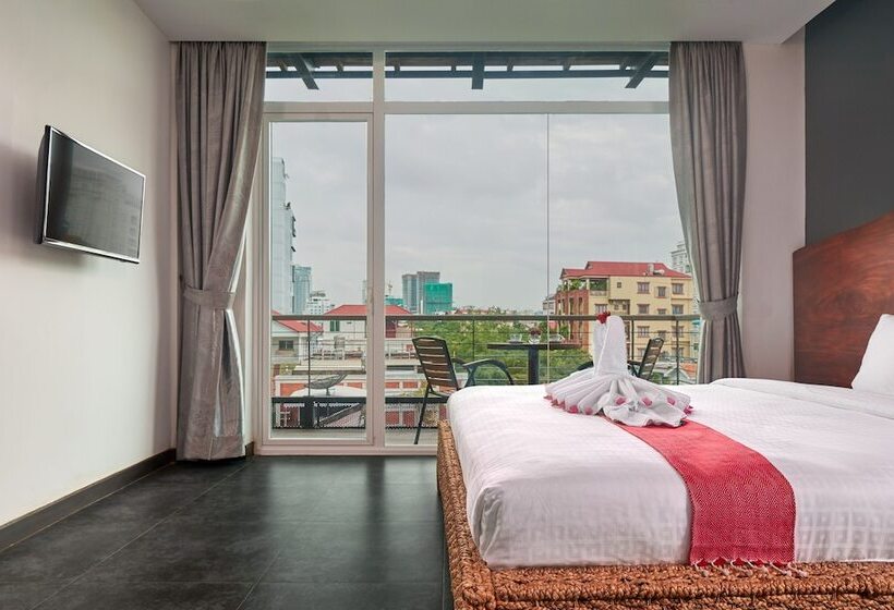 اتاق لوکس با بالکن, Monsoon Bassac