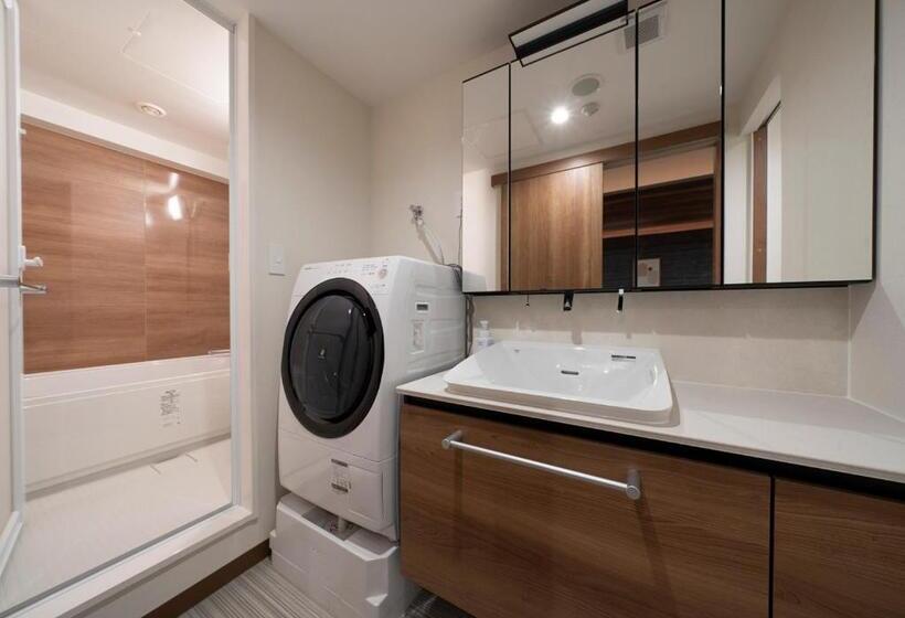 스탠다드 트리플 룸, Nagoya B S