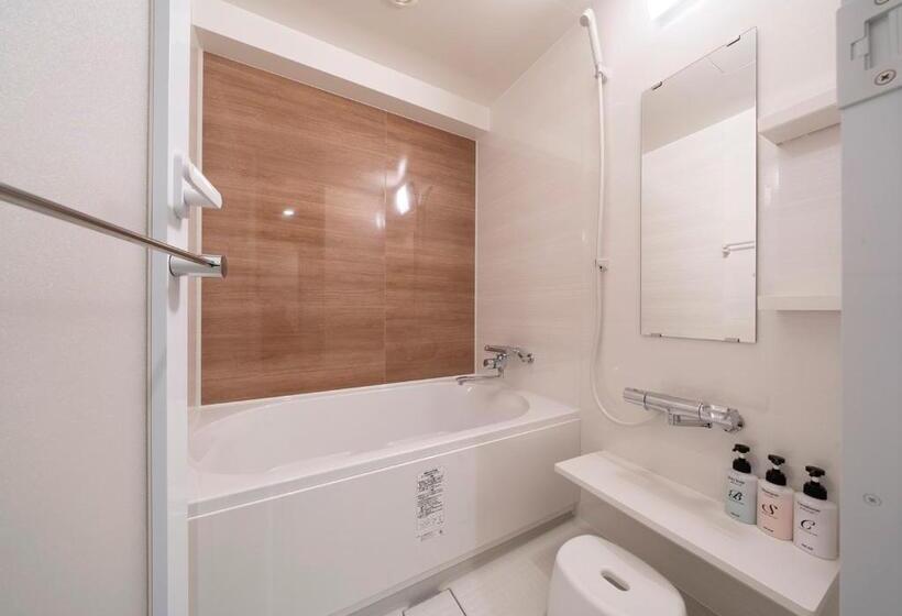 스탠다드 트리플 룸, Nagoya B S