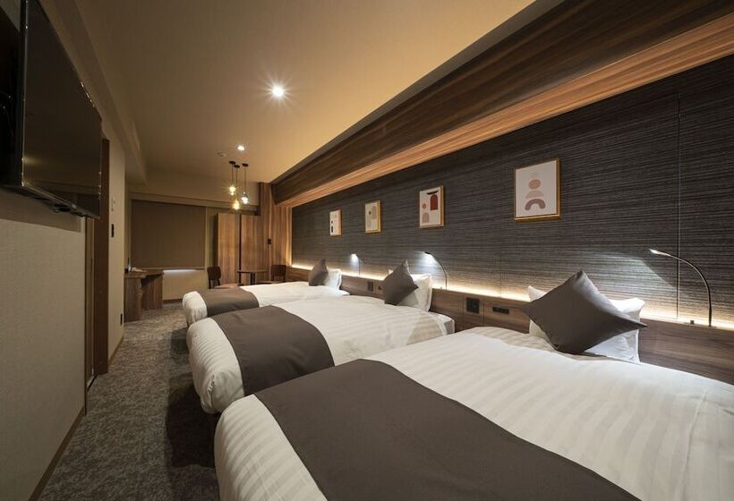 Номер Стандарт Трехместный, Nagoya B S