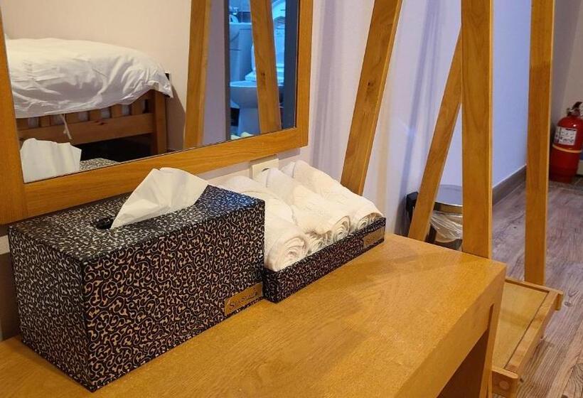 Quarto Estandar Vista Mar, Sea Star Hostel Yeosu