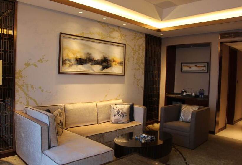 이그제큐티브 스위트, Golden Eagle Summit Hotel Yancheng