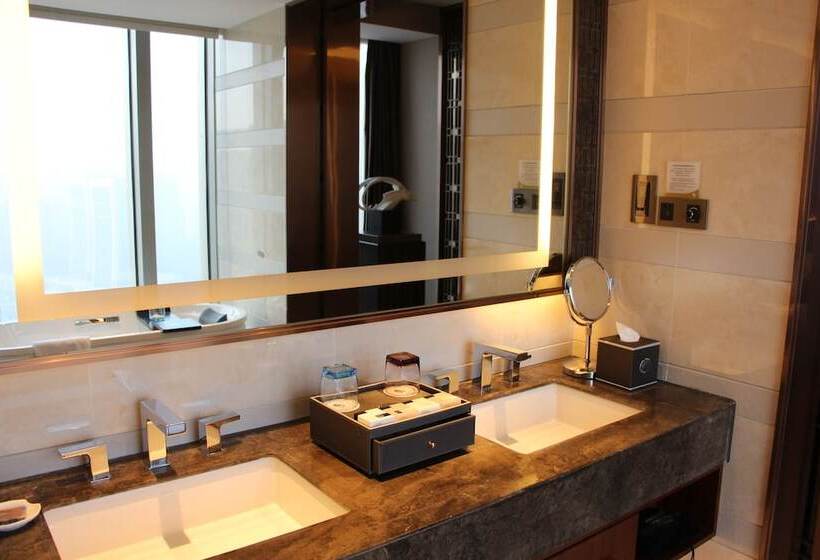 이그제큐티브 스위트, Golden Eagle Summit Hotel Yancheng