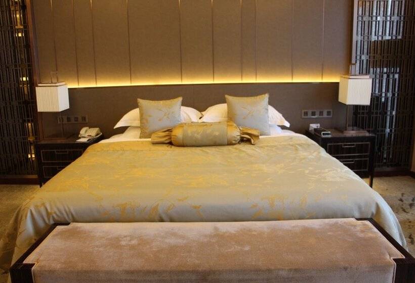 سوییت اجرایی, Golden Eagle Summit Hotel Yancheng