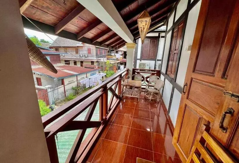 اتاق استاندارد با بالکن, Nocknoy Lanexang Guesthouse