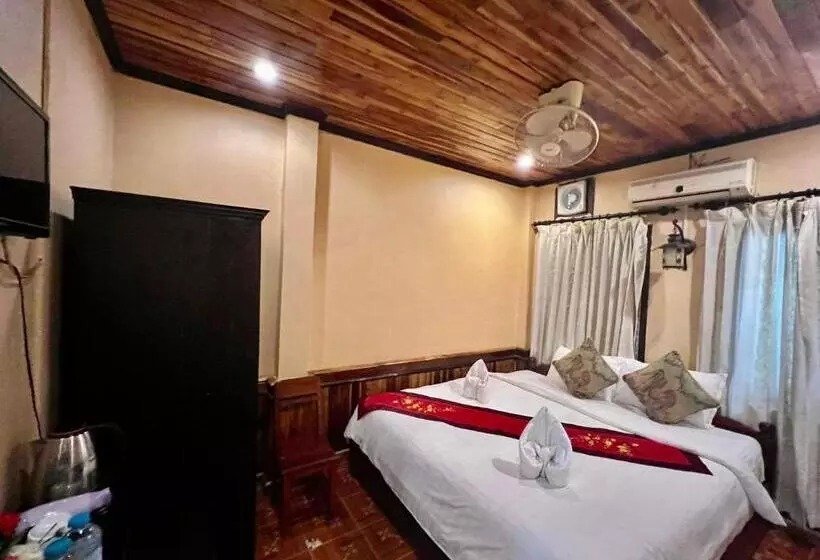 اتاق استاندارد با بالکن, Nocknoy Lanexang Guesthouse