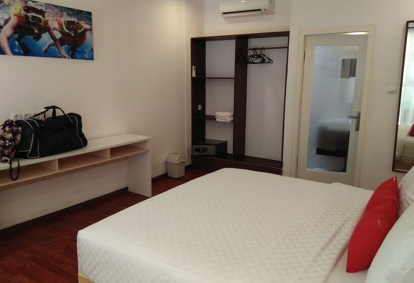 标准间带游泳池, Villa Phyphy