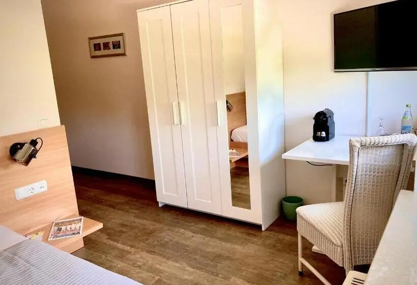 スタンダードシングルルーム, Das Singold Hotel Mit Highspeed Wlan Und Digitalem Schlüssel